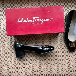 Salvatore Ferragamo shoes - black patent leather